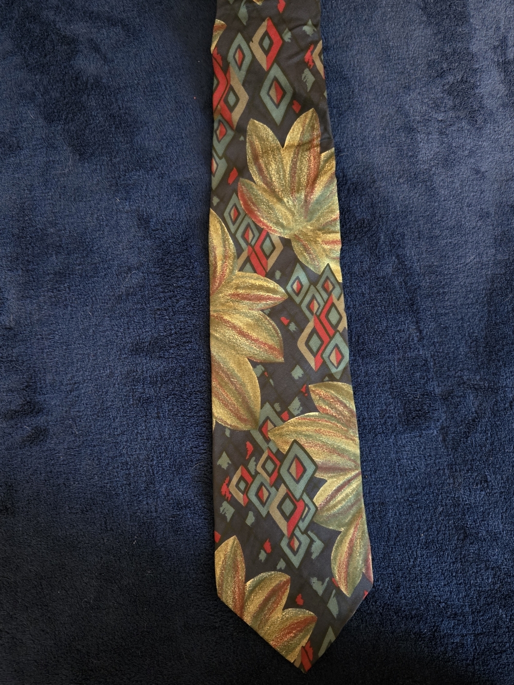 Vintage Oscar de la Renta Tie with Gold Floral Pattern